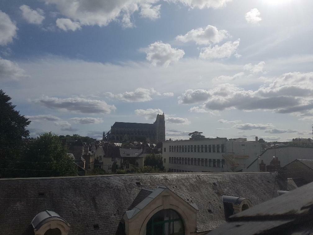 Le 11 Bis Villa Bourges Eksteriør bilde