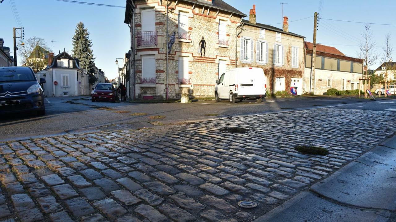 Le 11 Bis Villa Bourges Eksteriør bilde